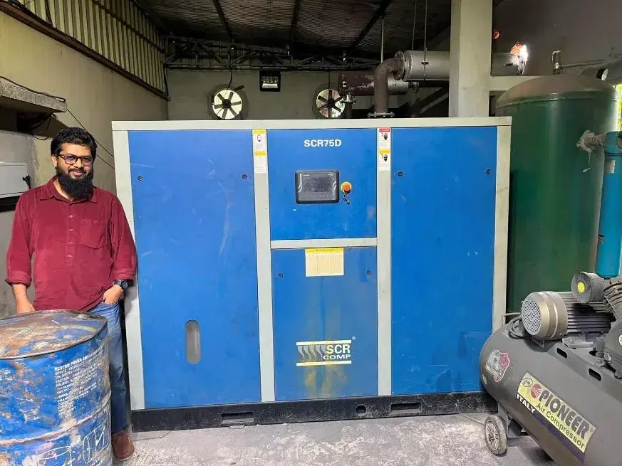 SCR75D screw air compressor installed at a customer plant